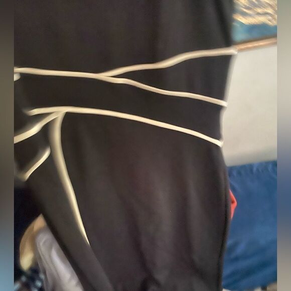 Anthropologie Maeve black sleeveless dress a. half leg size 2 - Picture 7 of 7